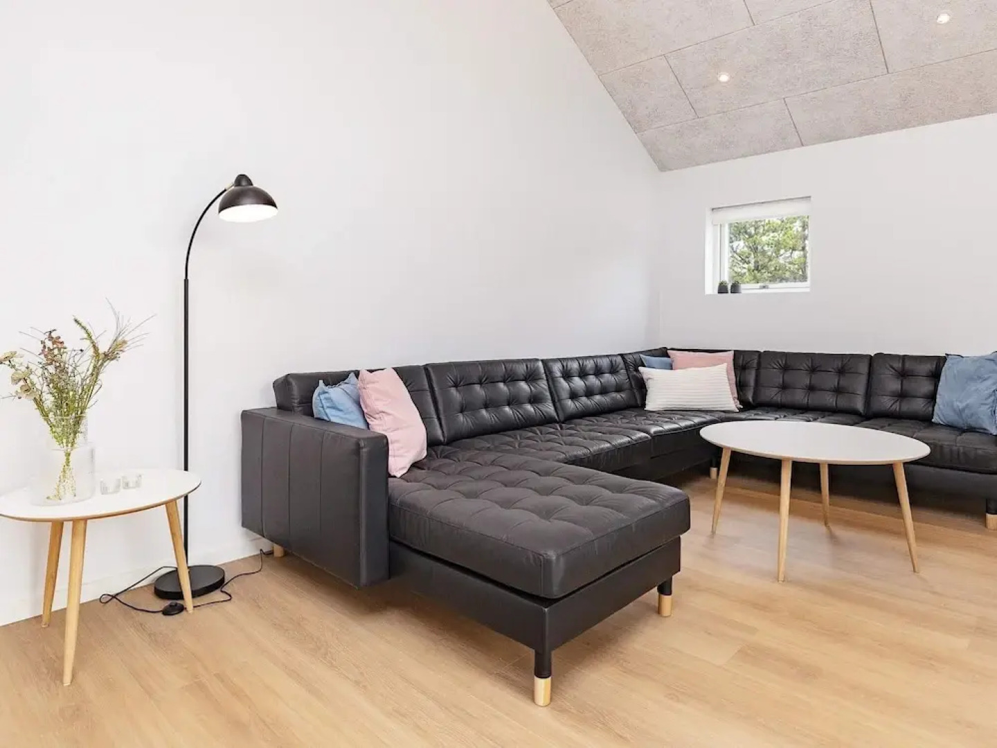 10 Person Holiday Home in Jerup