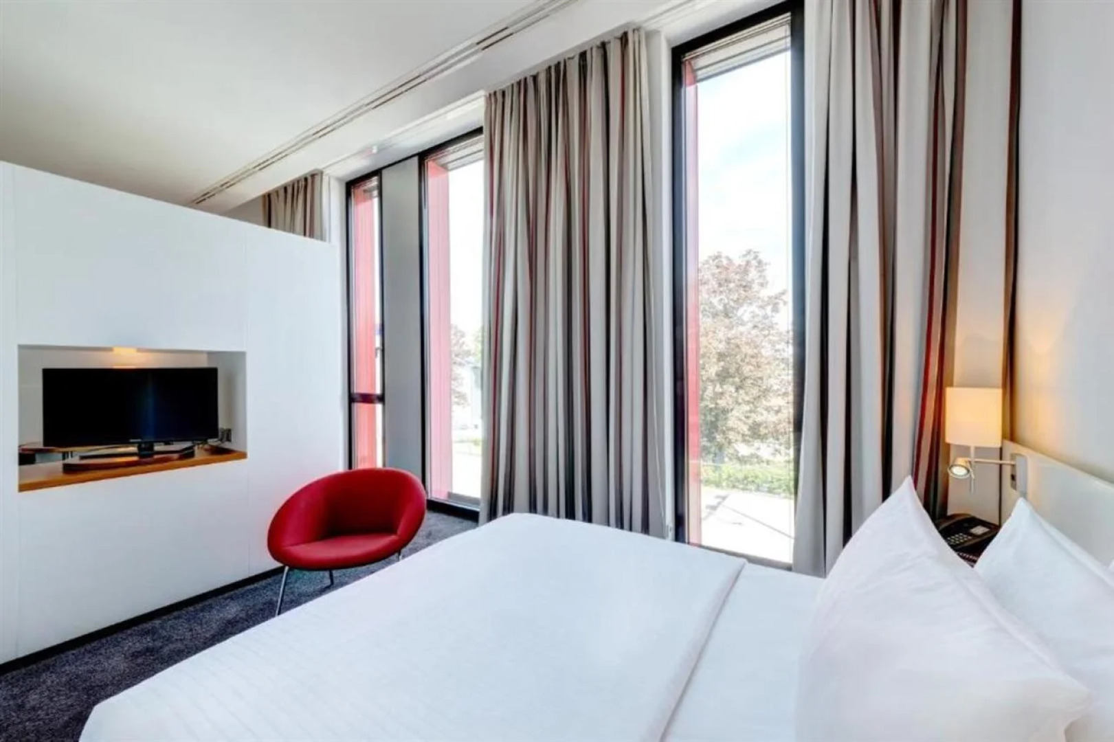 Hilton Garden Inn Stuttgart Neckar Park