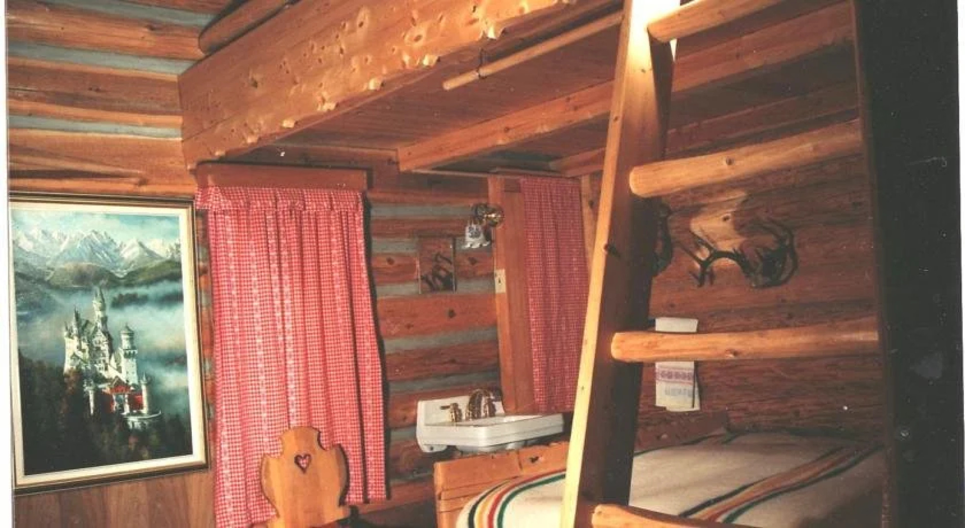 Rocky Mountain Log Chalet