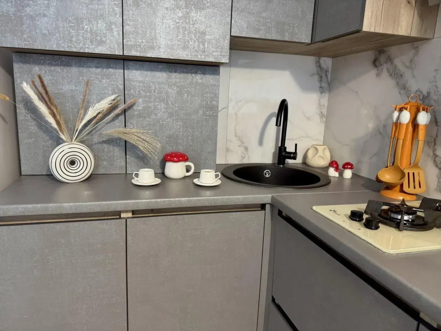 Букинг39 на улице Октябрьская