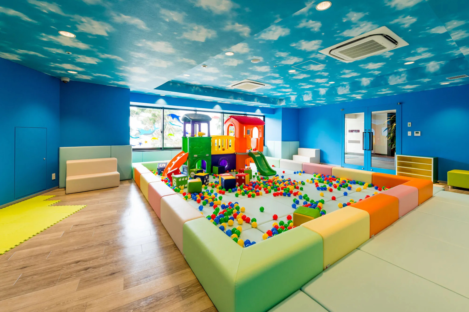 Hotel Monterey Okinawa Spa & Resort