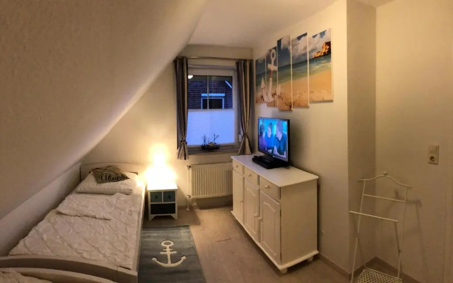 Dat Onnen's Hus - Burhave 16