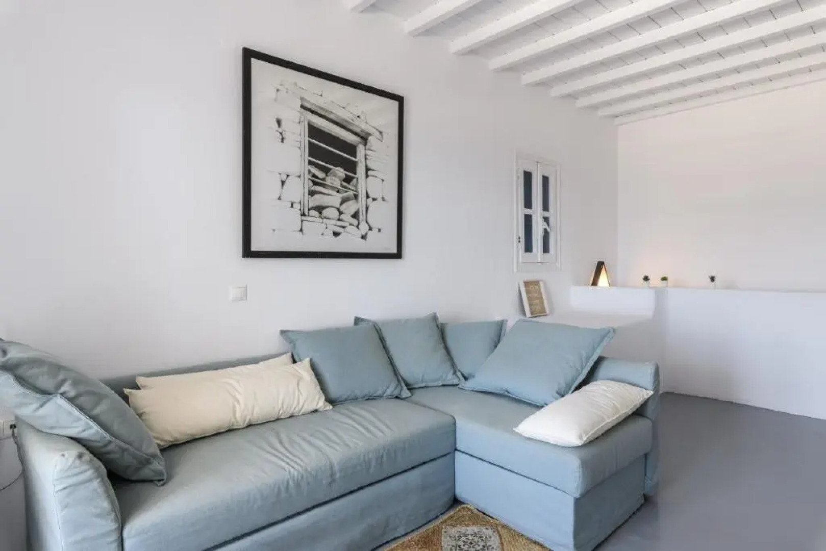 Mesmerising Sea View Lia Residence