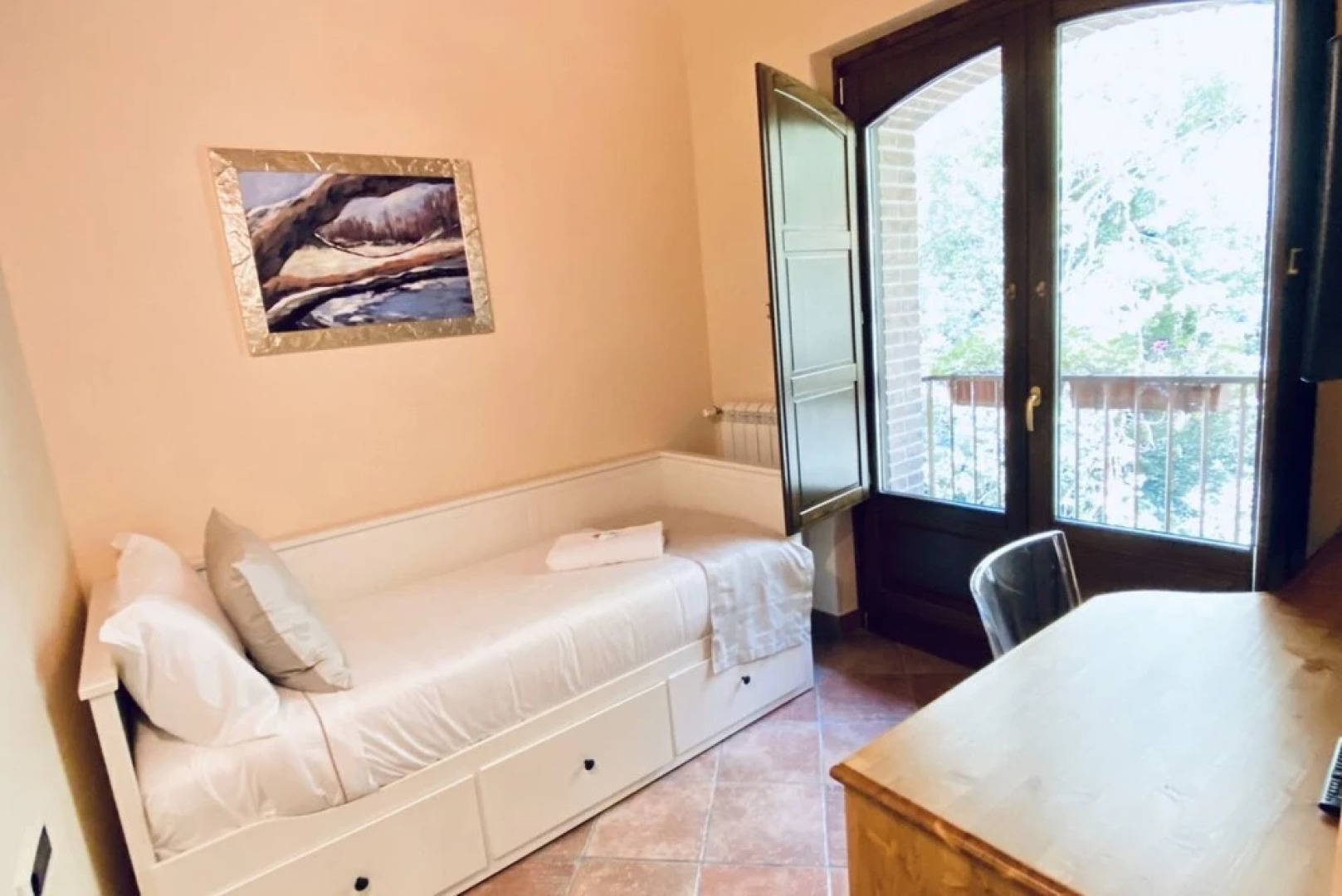 Campagna Waterfalls View Suites