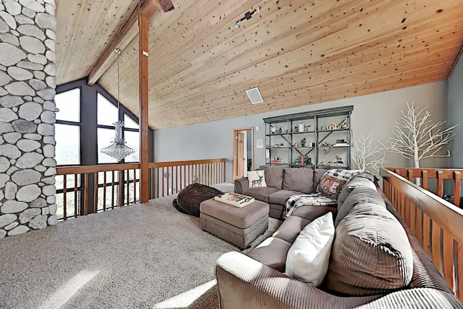 1216kodi 3 Bedroom Home