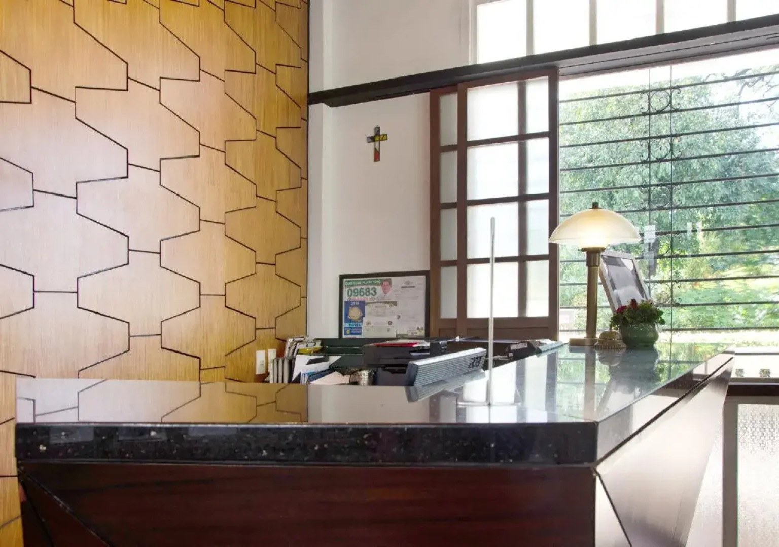 The Henry Hotel Manila