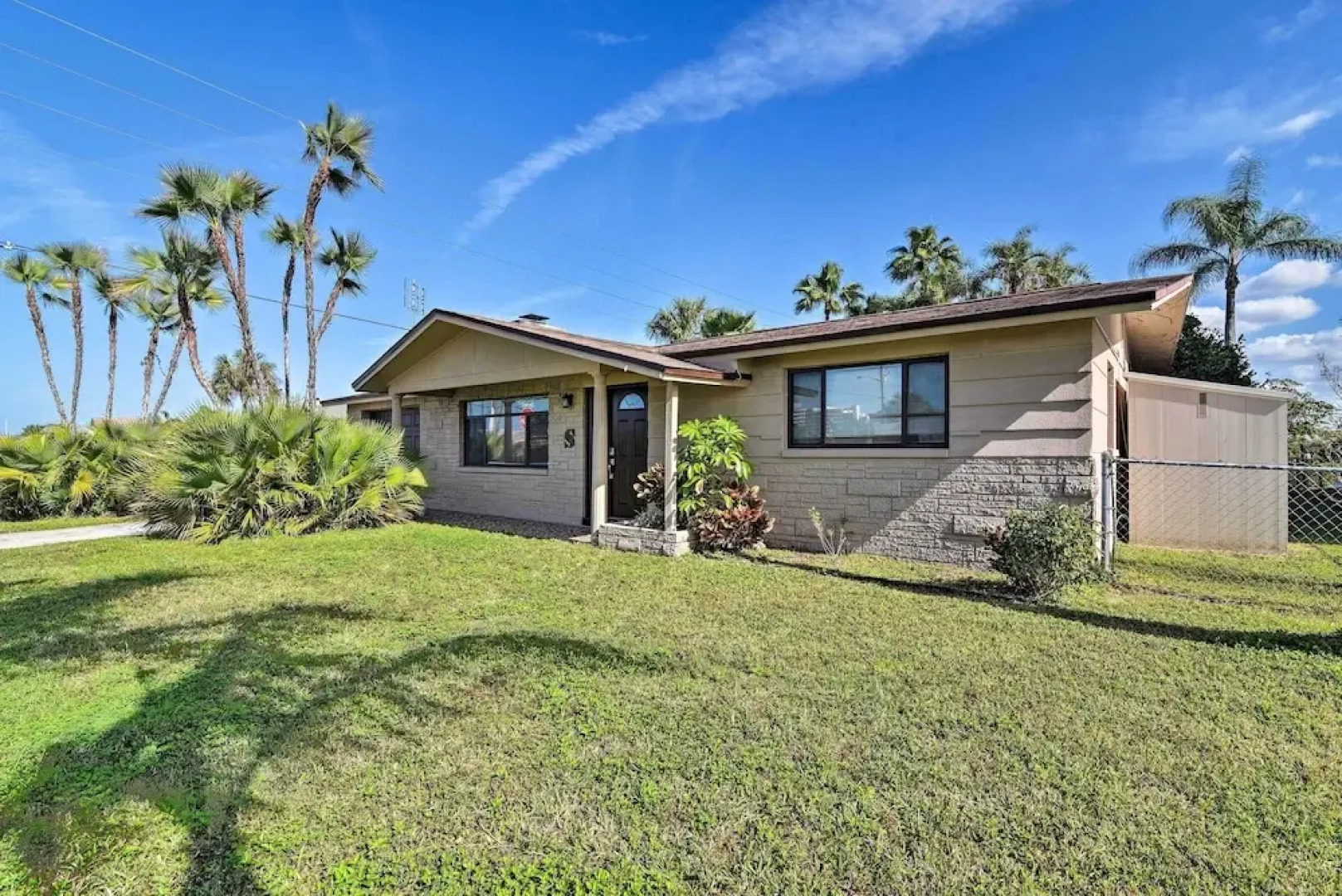 Walk to Gulf: Home w/ Boat Dock in Hudson!