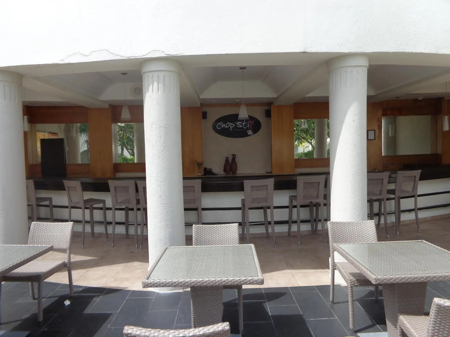 Savannah Beach Club Hotel