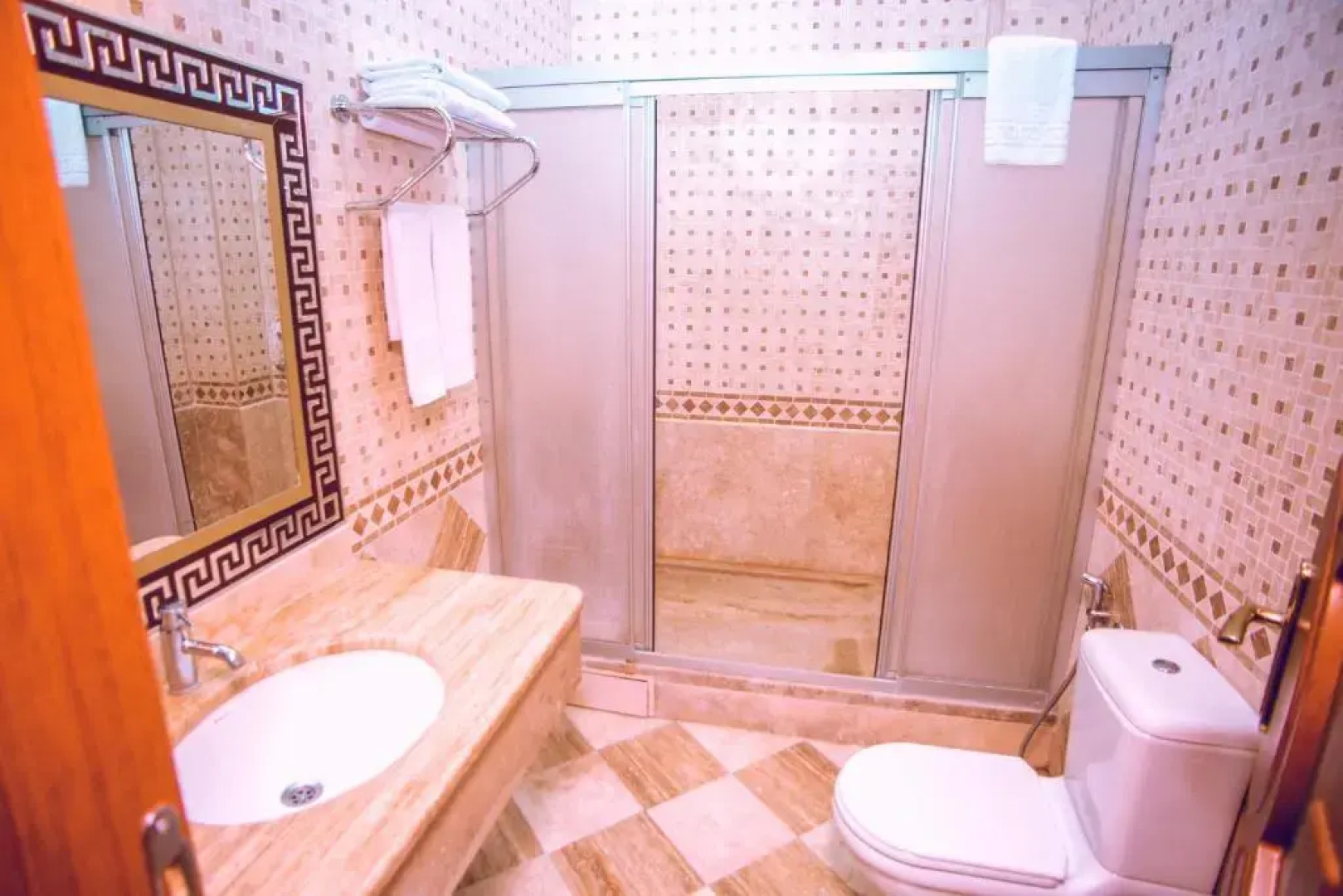 Grand Nakhchivan Hotel