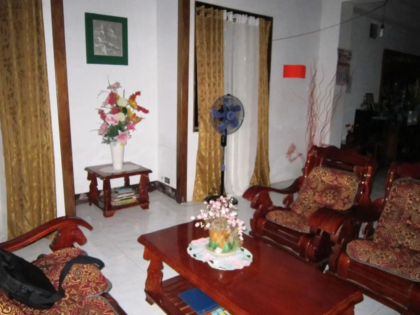 DJ3 Southtown Room and Board Hotel