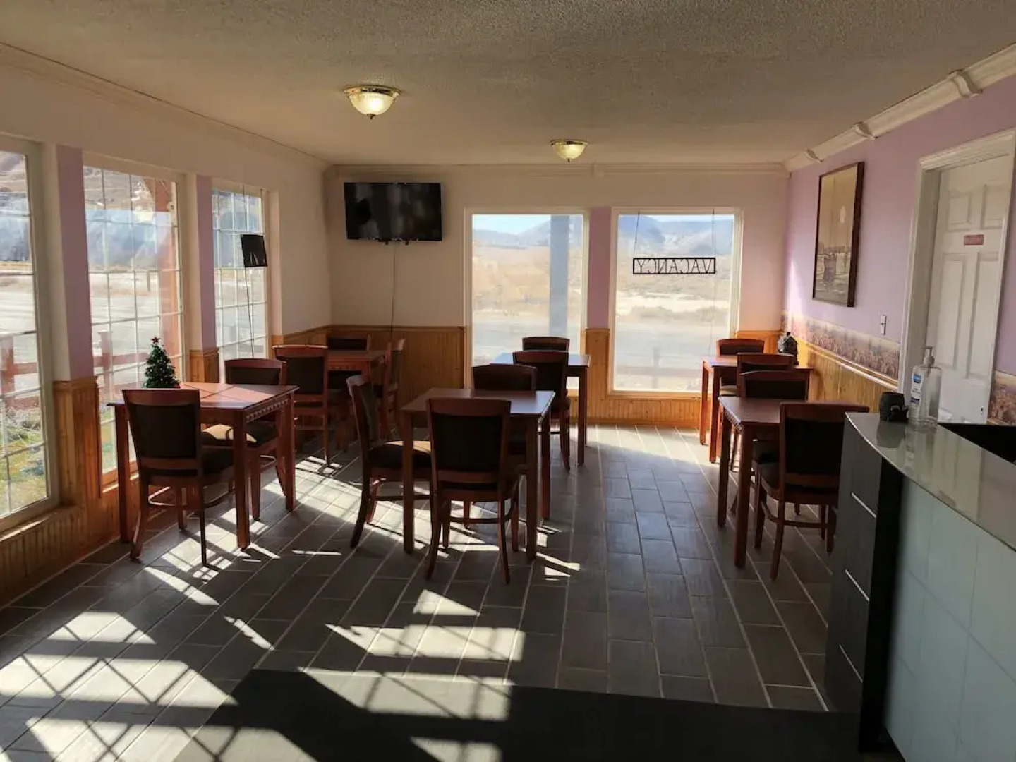 National 9 Inn Tonopah