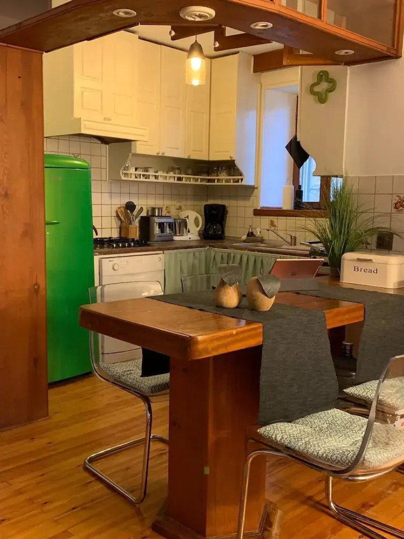 Baskin's Stone Houses