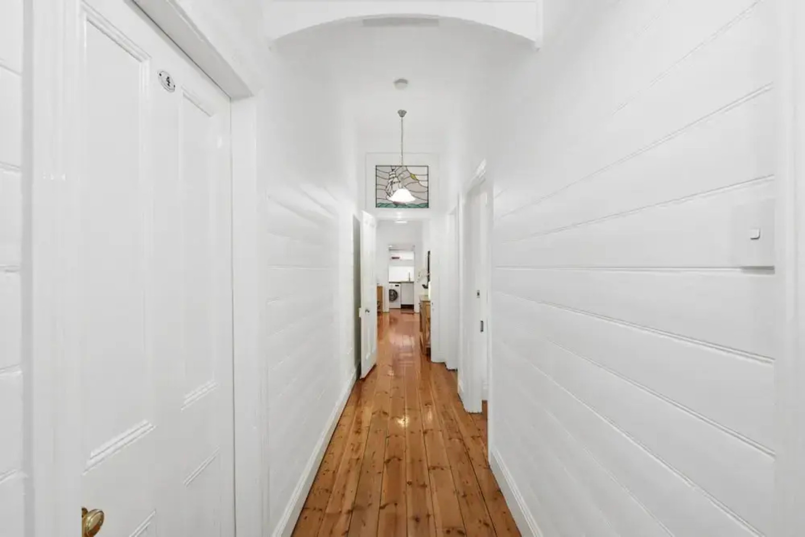 Ye Olde St Leonards Hotel Pet Friendly Sleeps 9