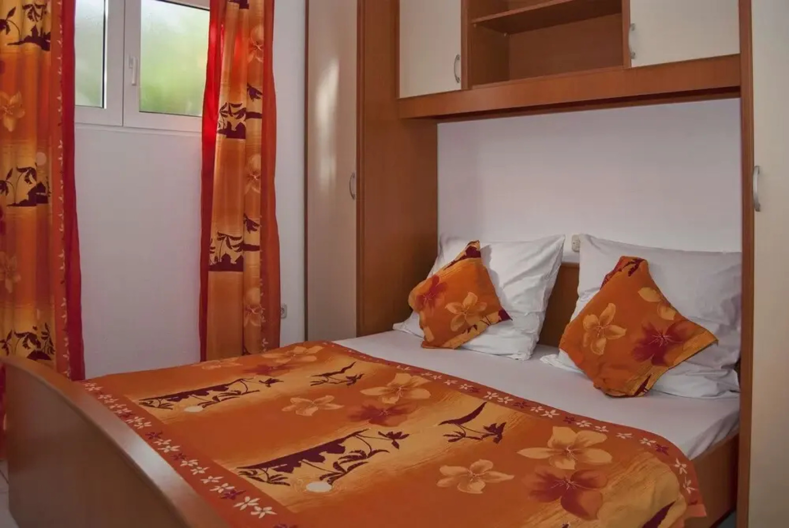 Apartments Zderic 735