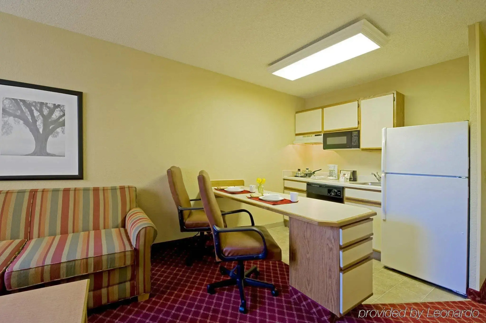 Extended Stay America Select Suites Providence Airport