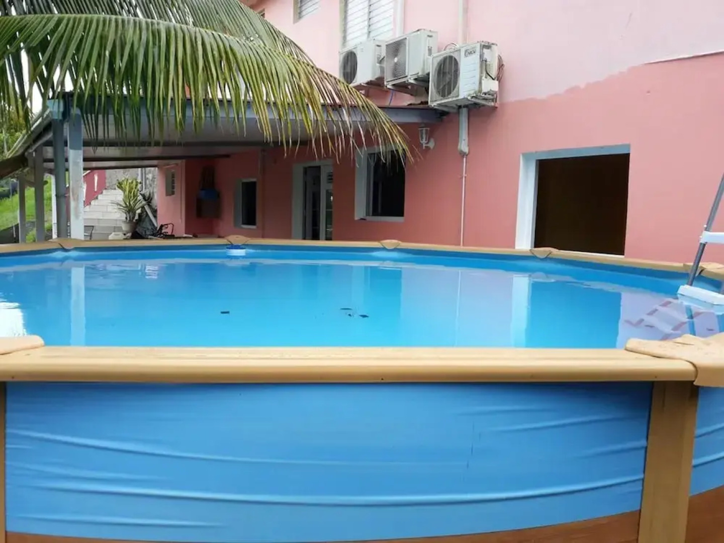 Apartment With 2 Bedrooms in Rivière-pilote, With Wonderful Mountain V