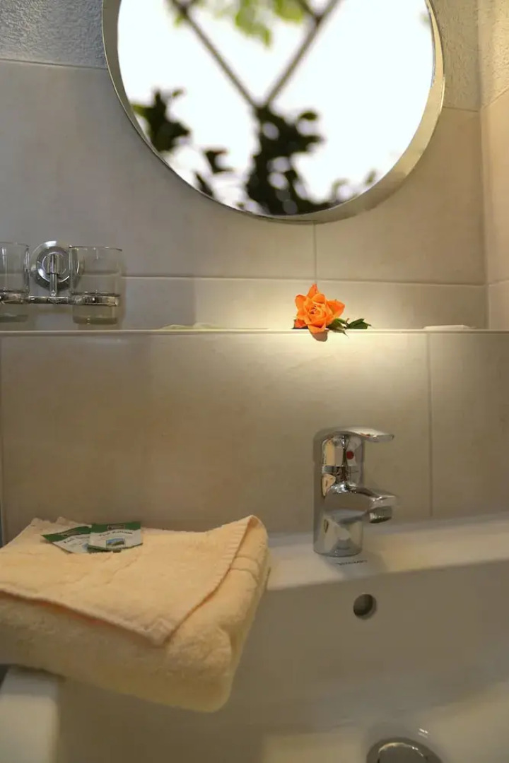 Hotel & Ferienwohnungen Seeschlößchen