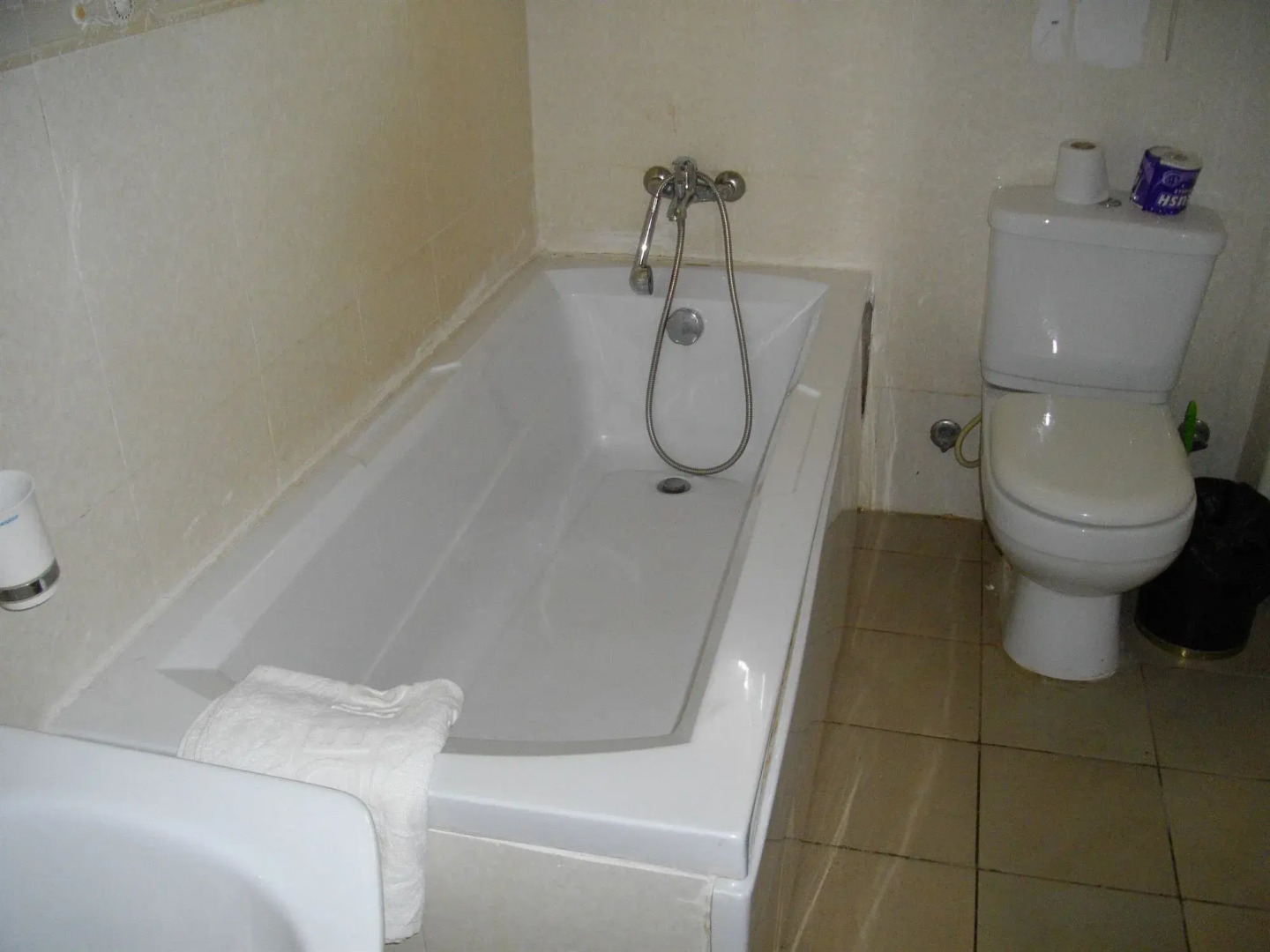 De Holiday Beach Hotel