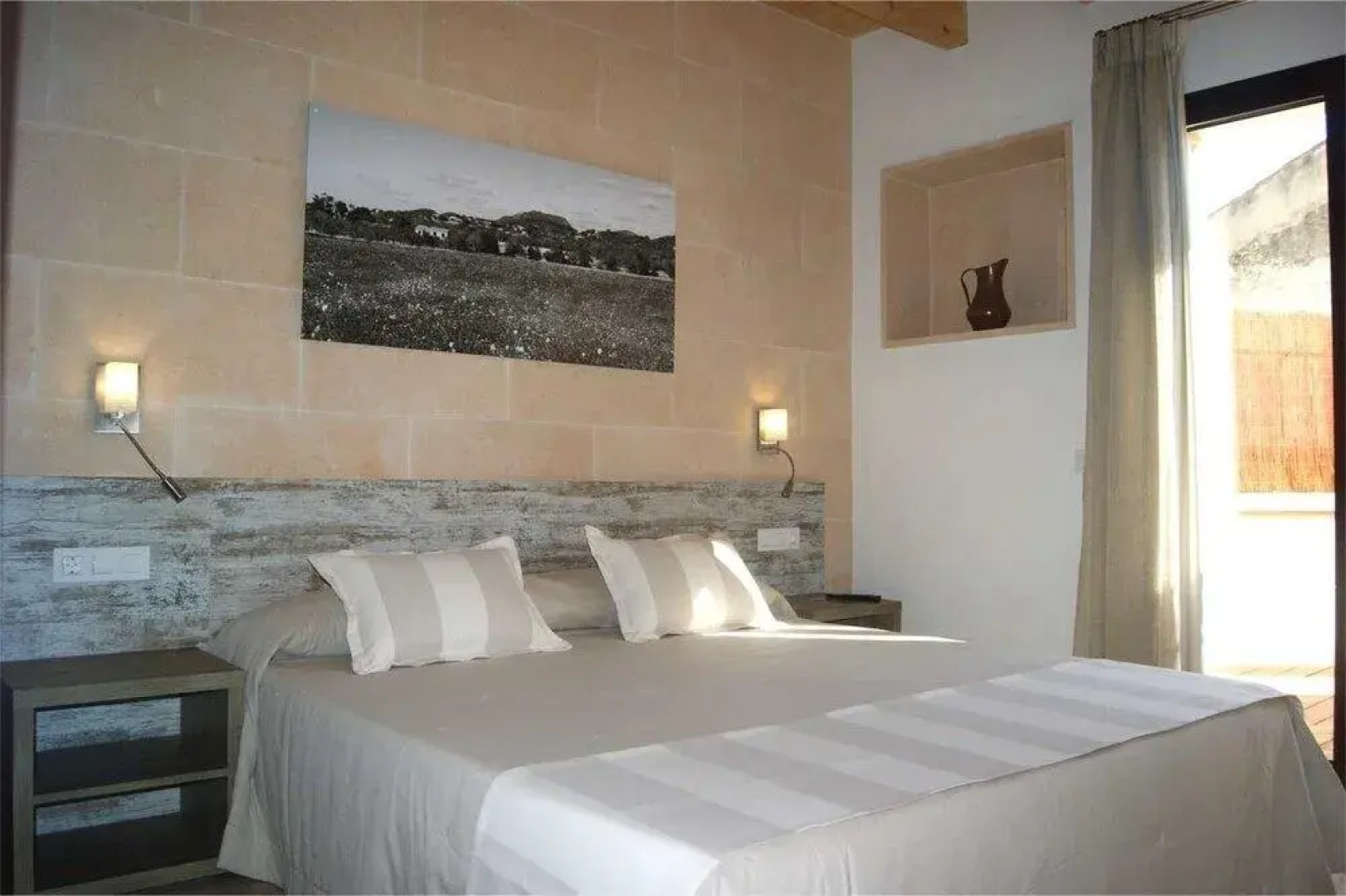 Petit Hotel C'an Mel