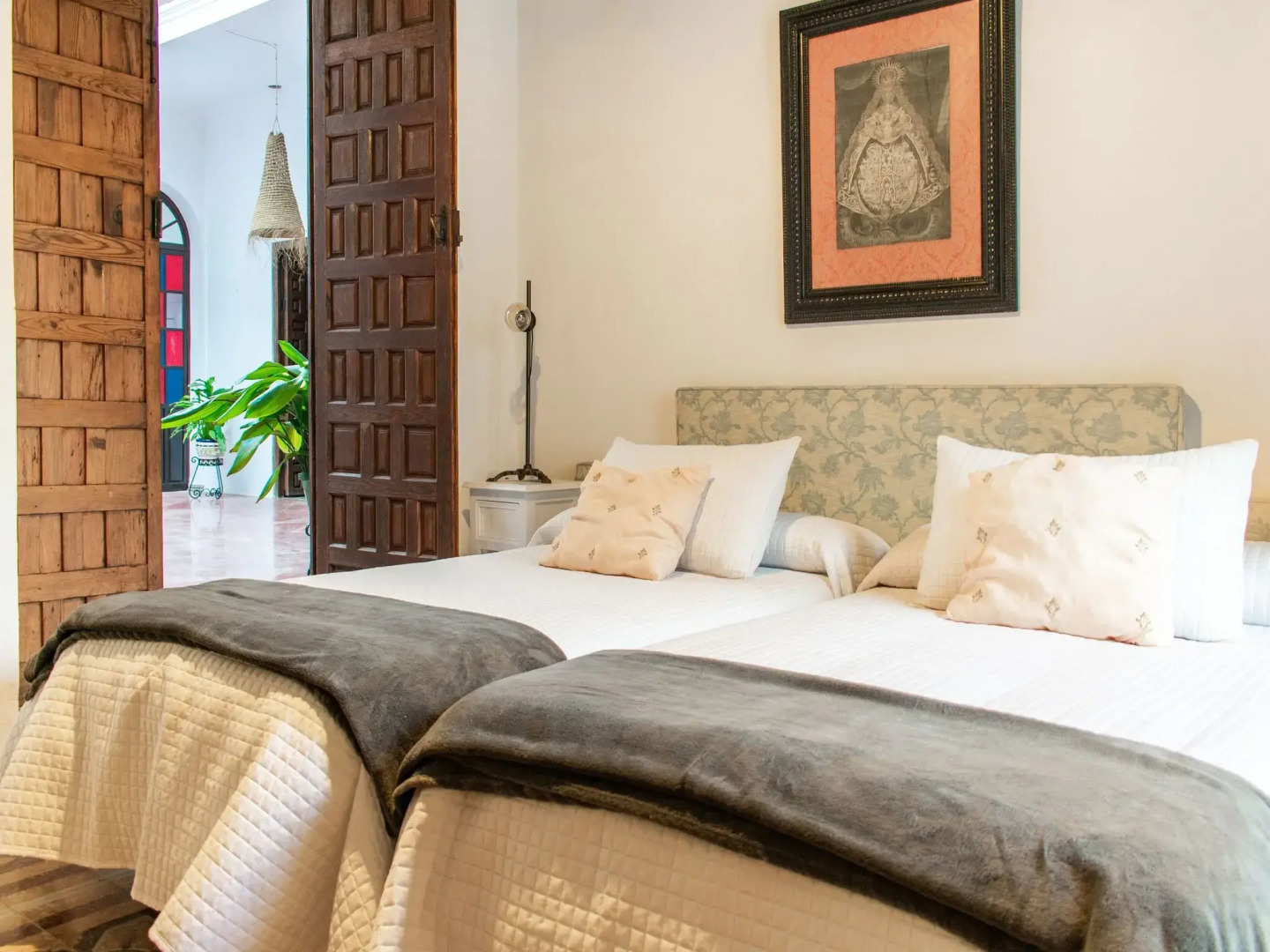 Charming Holiday Home in Fuentes de Andalucía With Pool