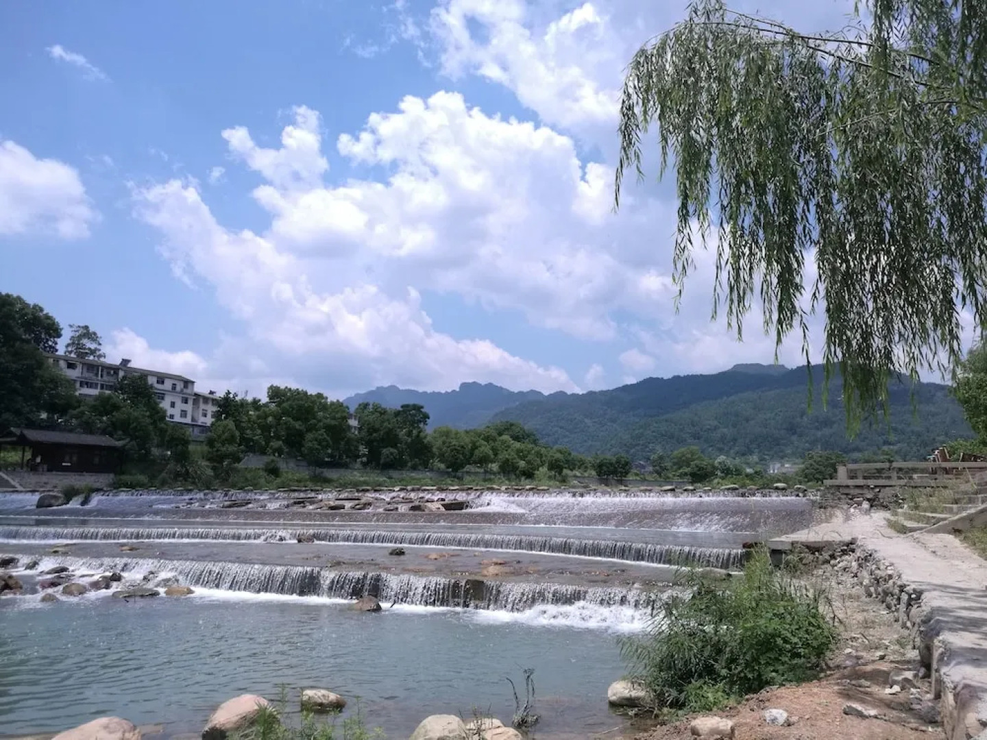 5 Yue Zhangjiajie Wulingyuan Branch