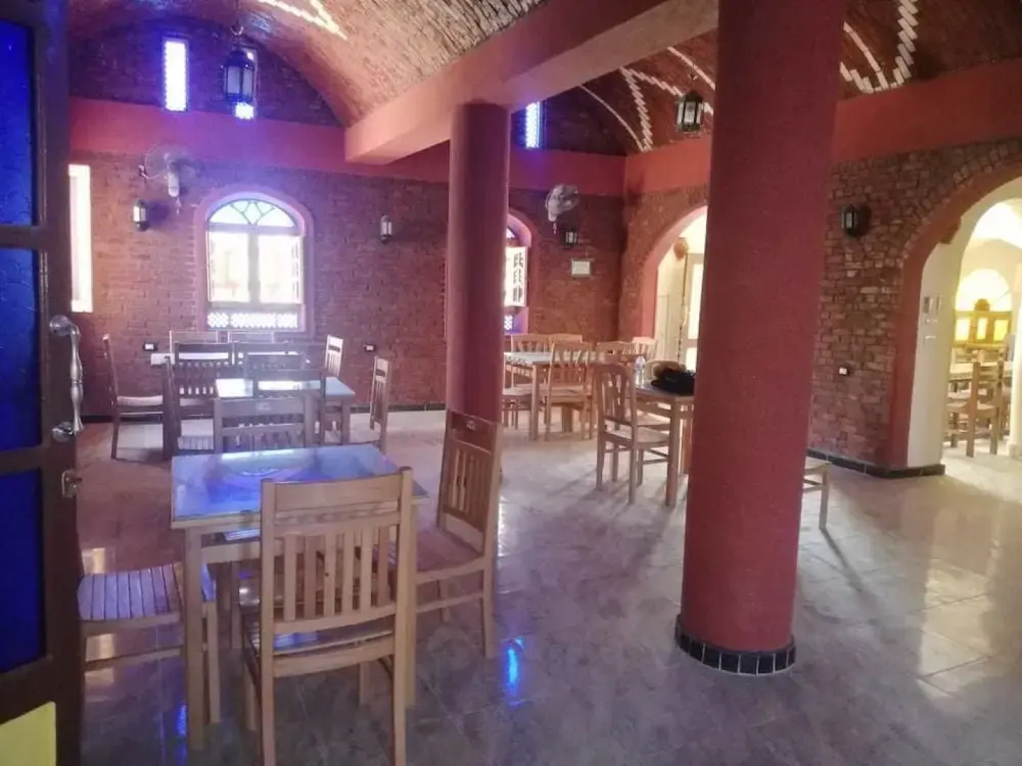 Ahmed Safari Camp & hotel