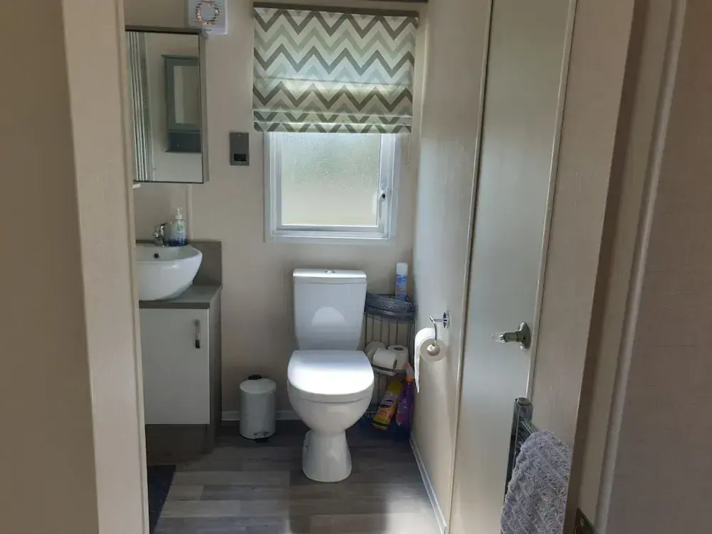 Outstanding 3 bedroom2018model caravan Northampton