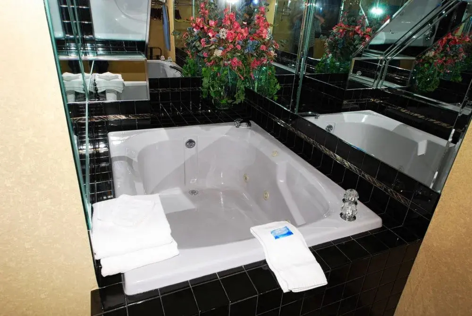 Rivergate Mountain Lodge