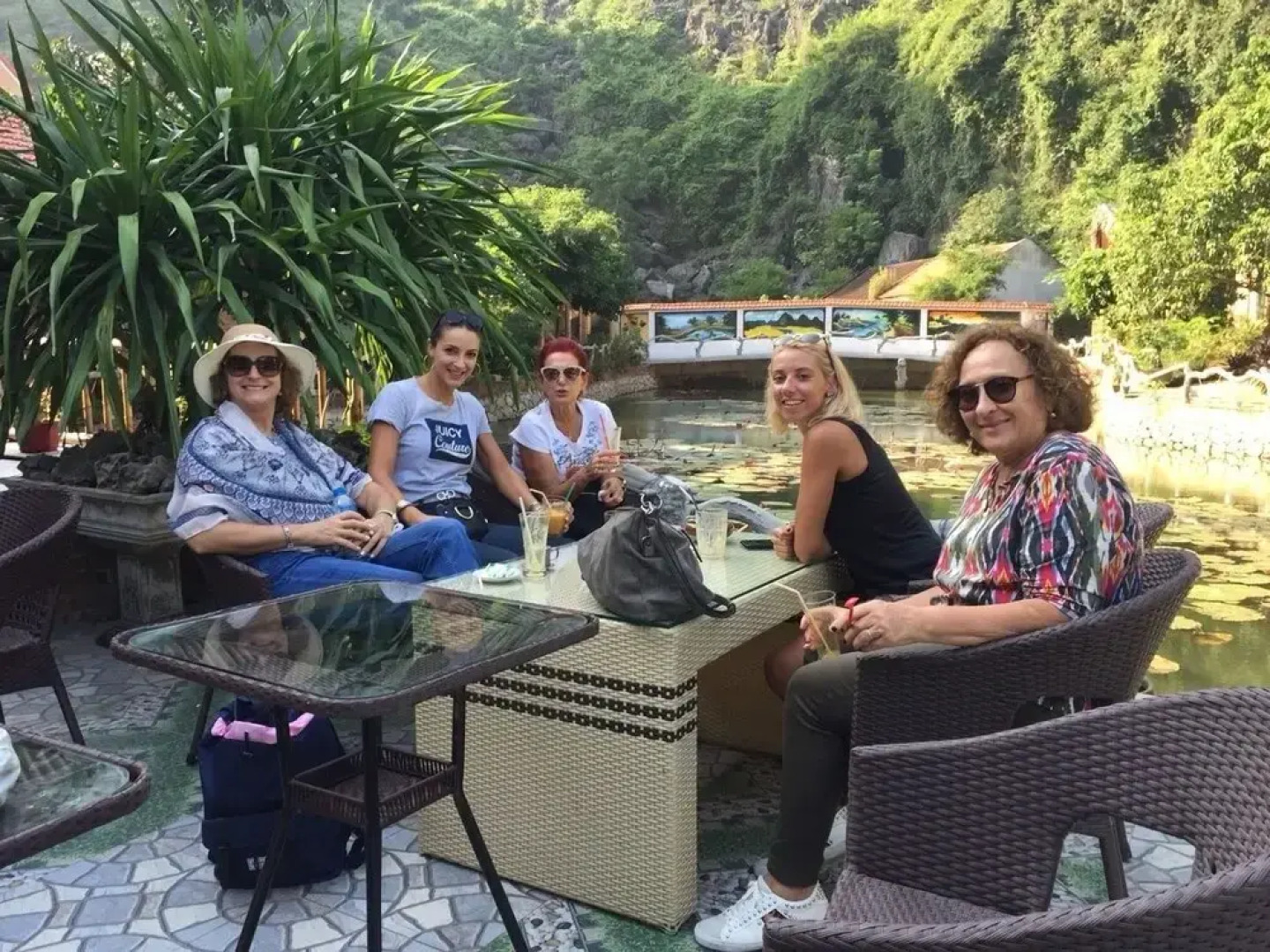 Tamcoc Valley Homestay