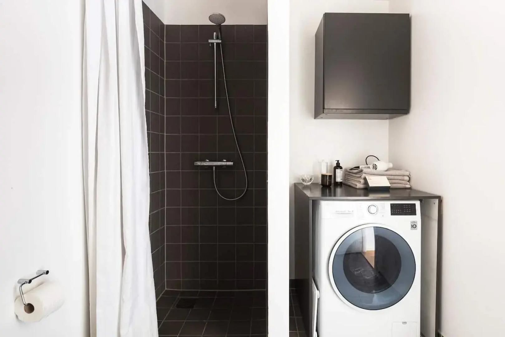 ★102m2 Scandinavian Design & Prime Location★ PROF Cleaning