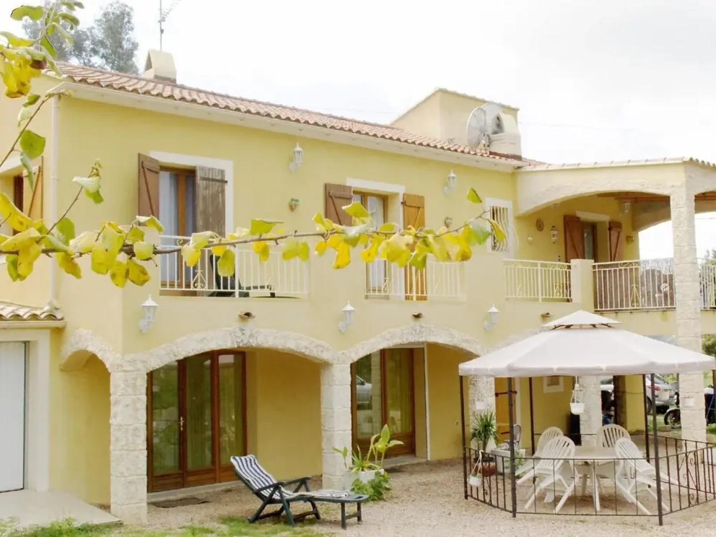 House With 3 Bedrooms in Peri, With Enclosed Garden - 20 km From the B