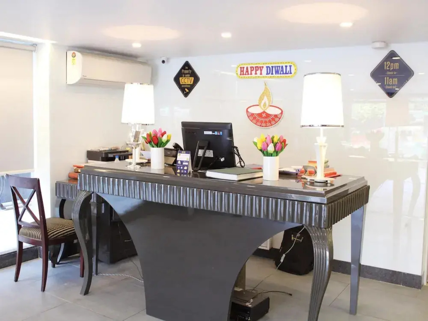 OYO 2637 Hotel Picasso Prive