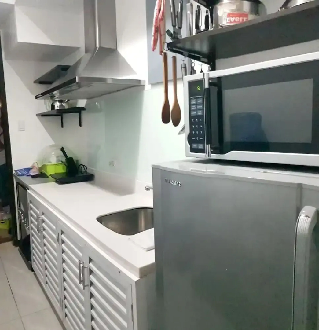 Beach Condos Pico de Loro Hamilo Coast