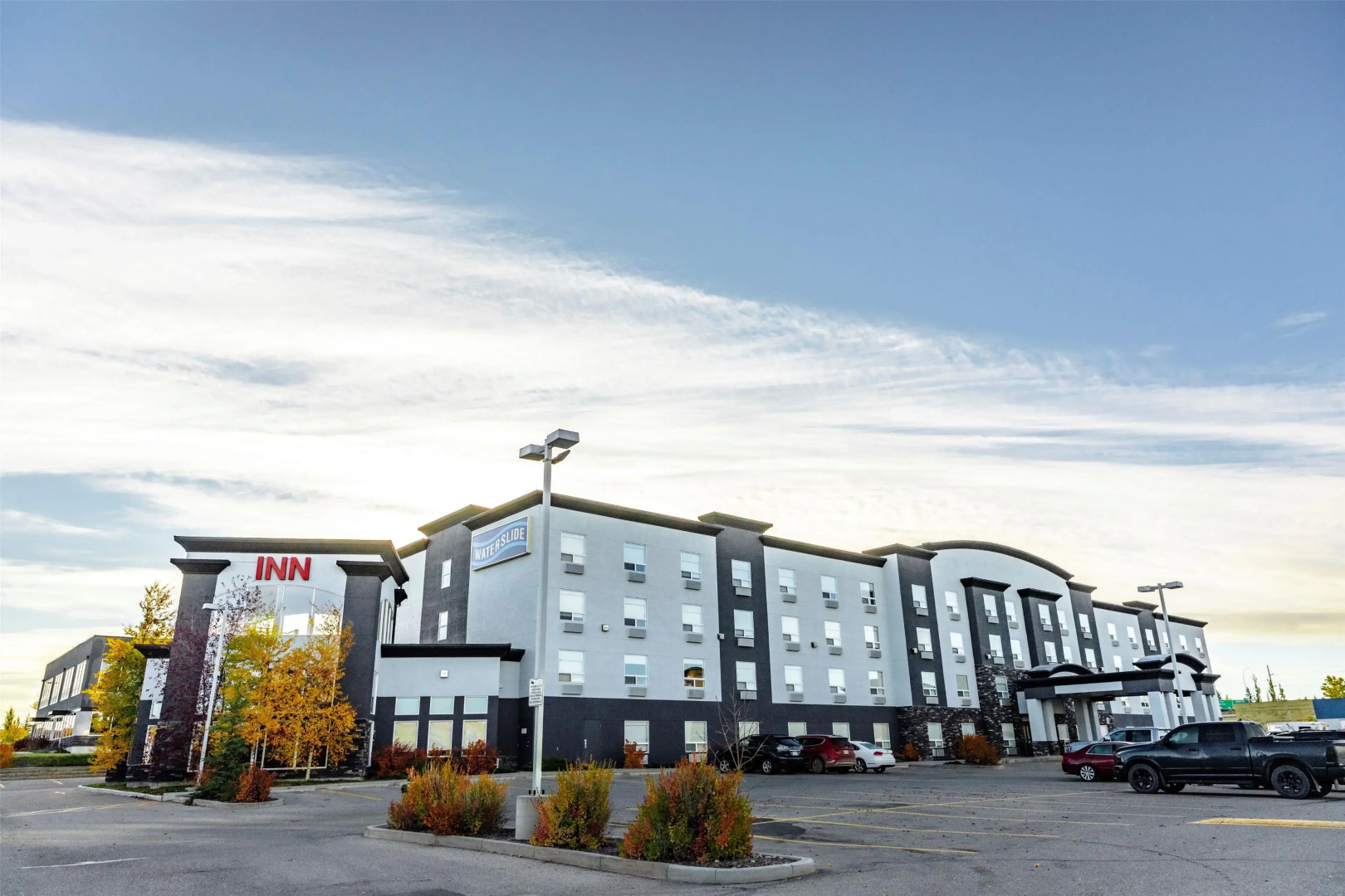 Service Plus Inns and Suites Calgary