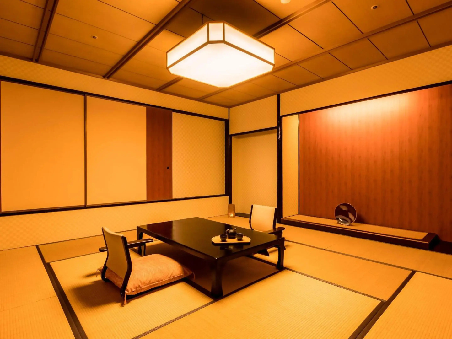 Ooedo Onsen Monogatari Premium Saiki Bekkan