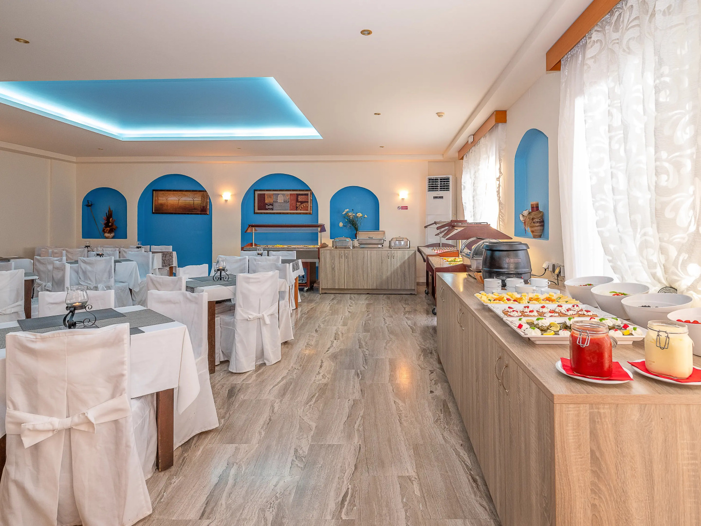 Anthoula Village Hotel