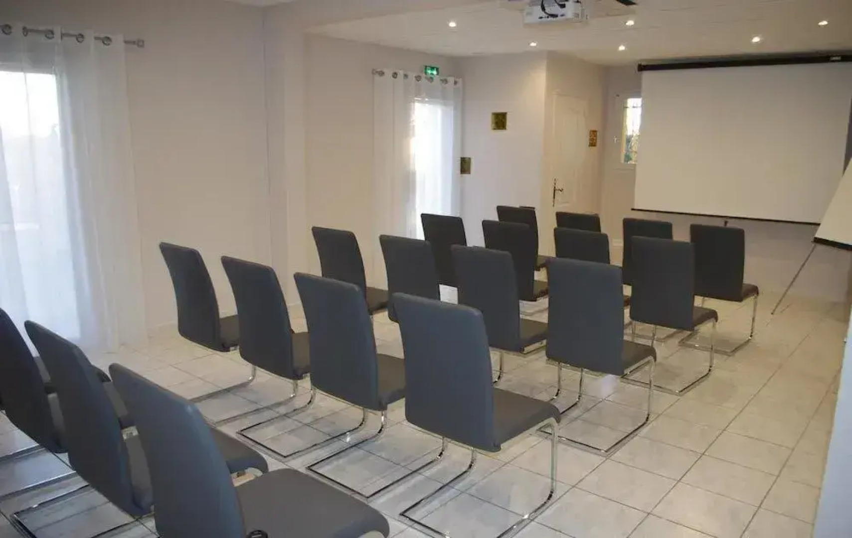 Hostellerie Du Luberon