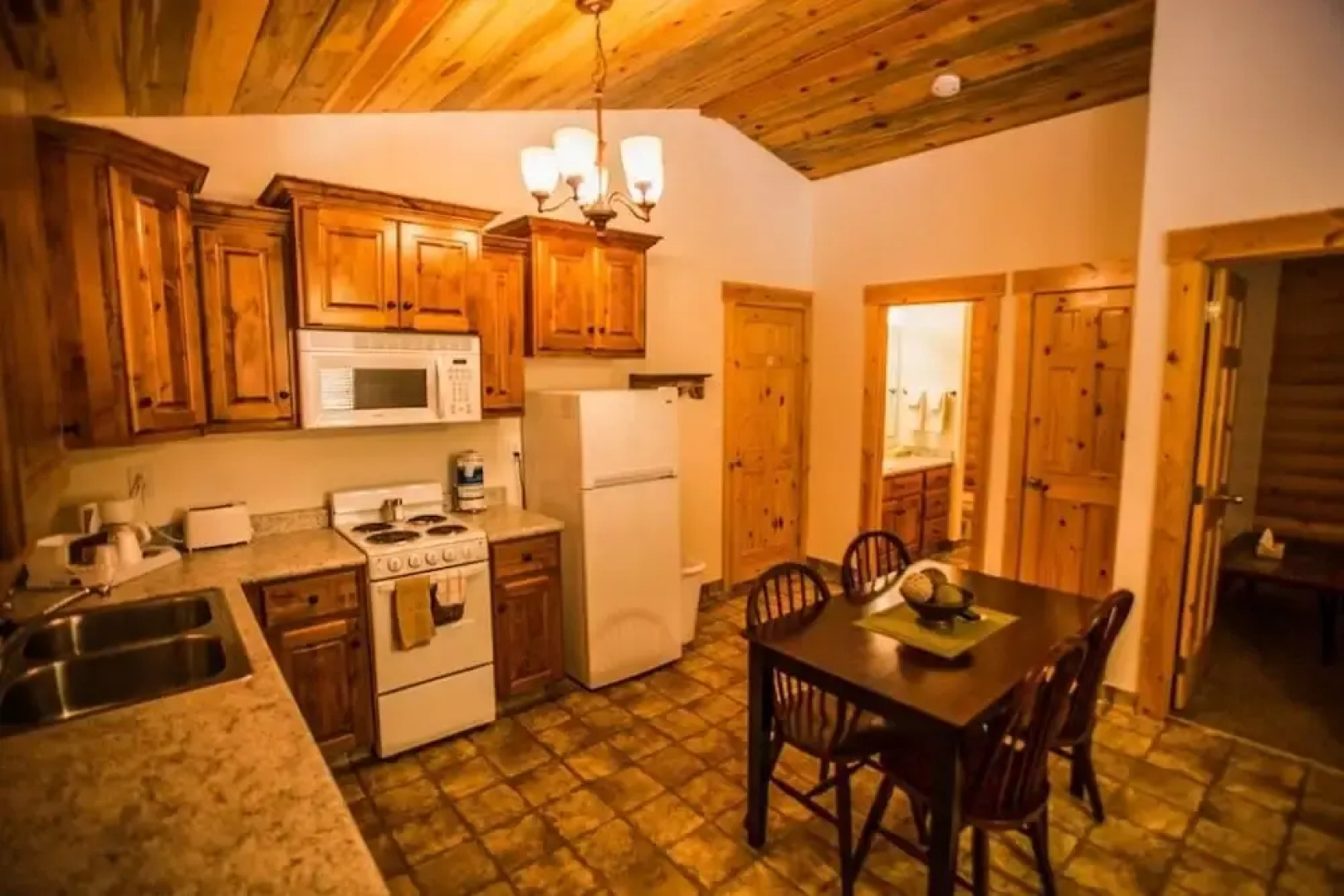 Bryce Country Cabins