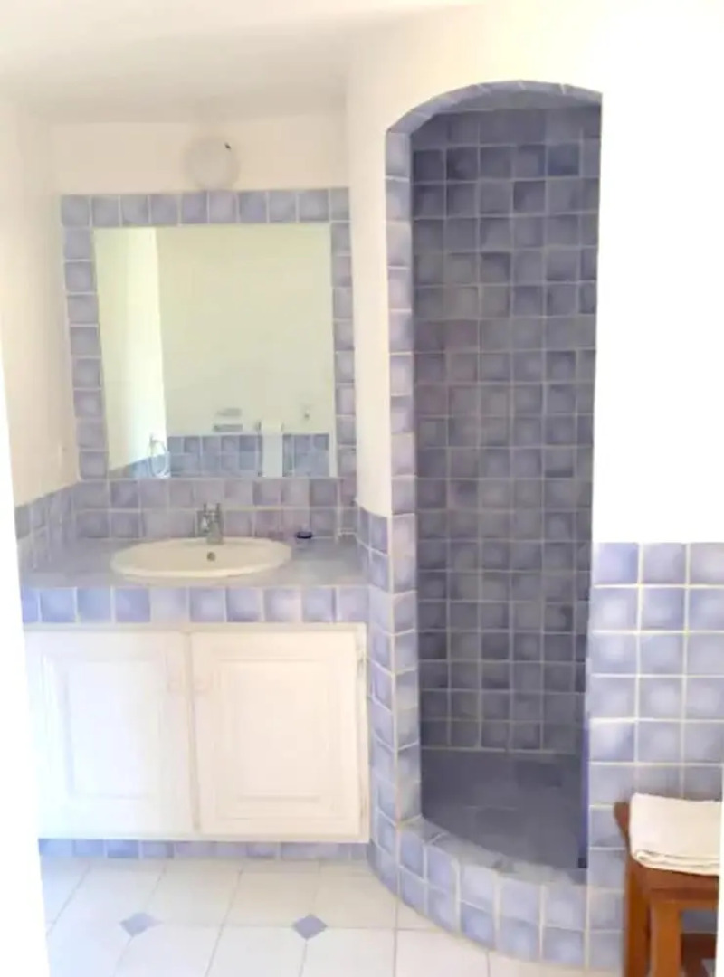 House With One Bedroom In Roquebrune Sur Argens With Shared Pool Enclosed Garden And Wifi