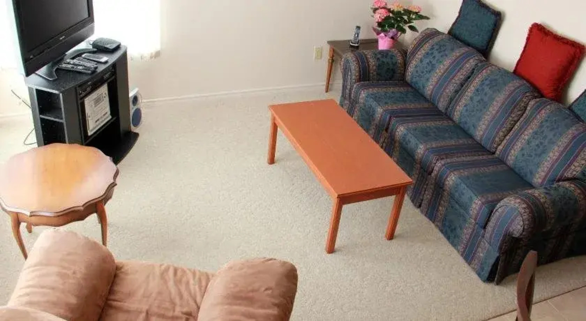 Peachland Lakeview Vacation Suite