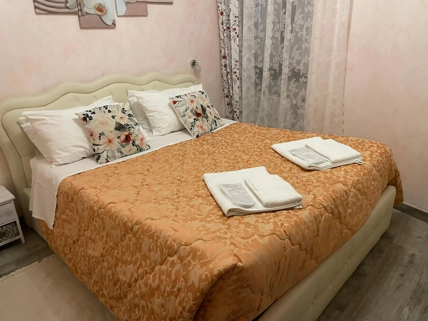 Hotel Diffuso Il Portichetto sulla collina a Vezio Perledo