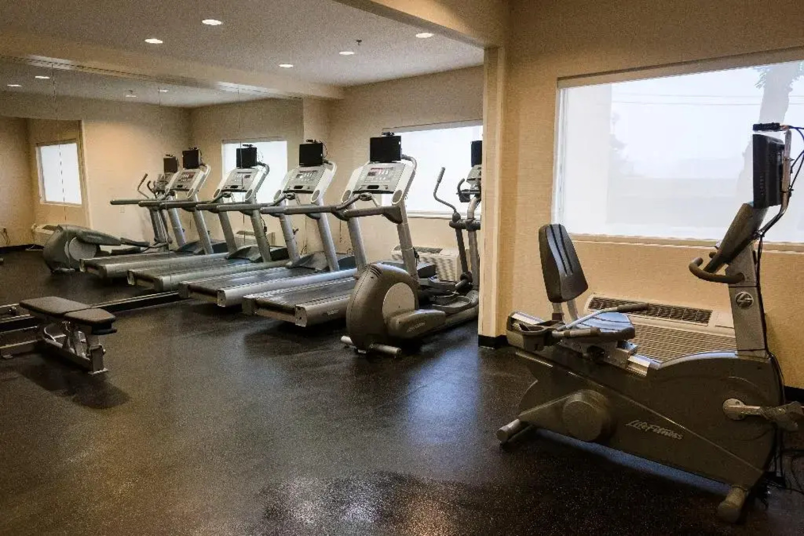 Holiday Inn Express Kenner - New Orleans Airport by IHG