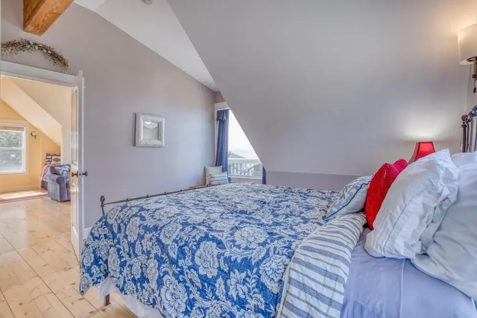 Baywood Shores Bed & Breakfast