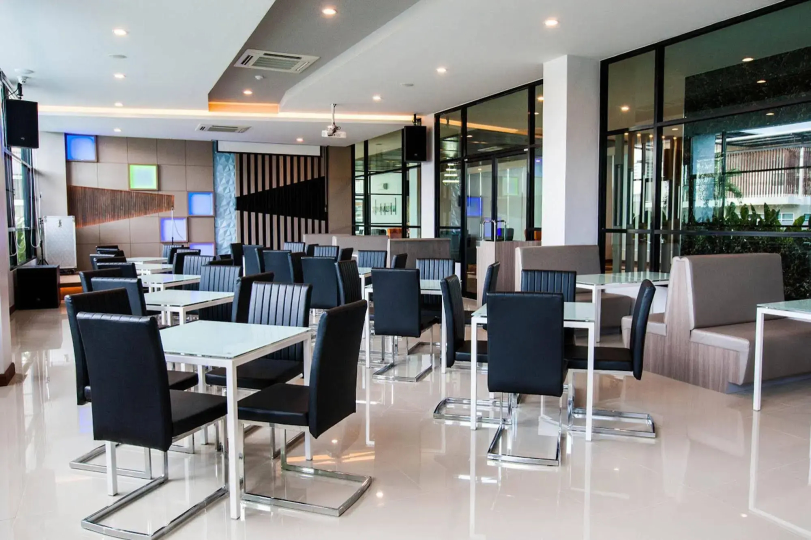 AC Sport Center & Hotel
