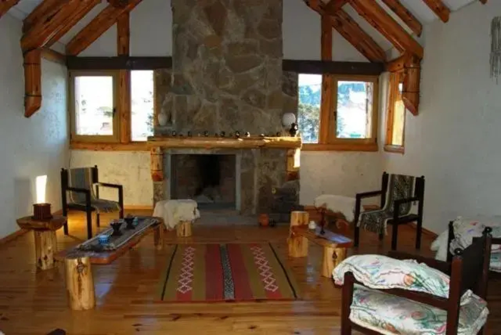 Ruca Pehuen Eco-Lodge De Montaña