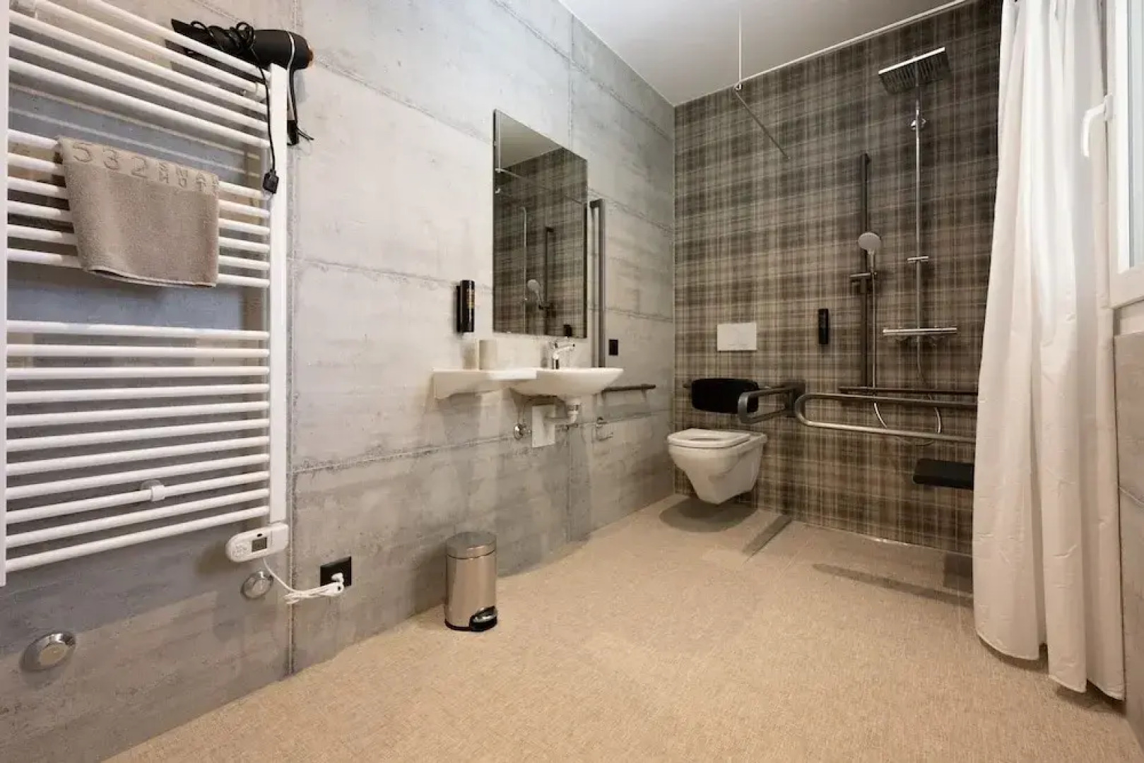 6532 Smart Hotel - Self check-in