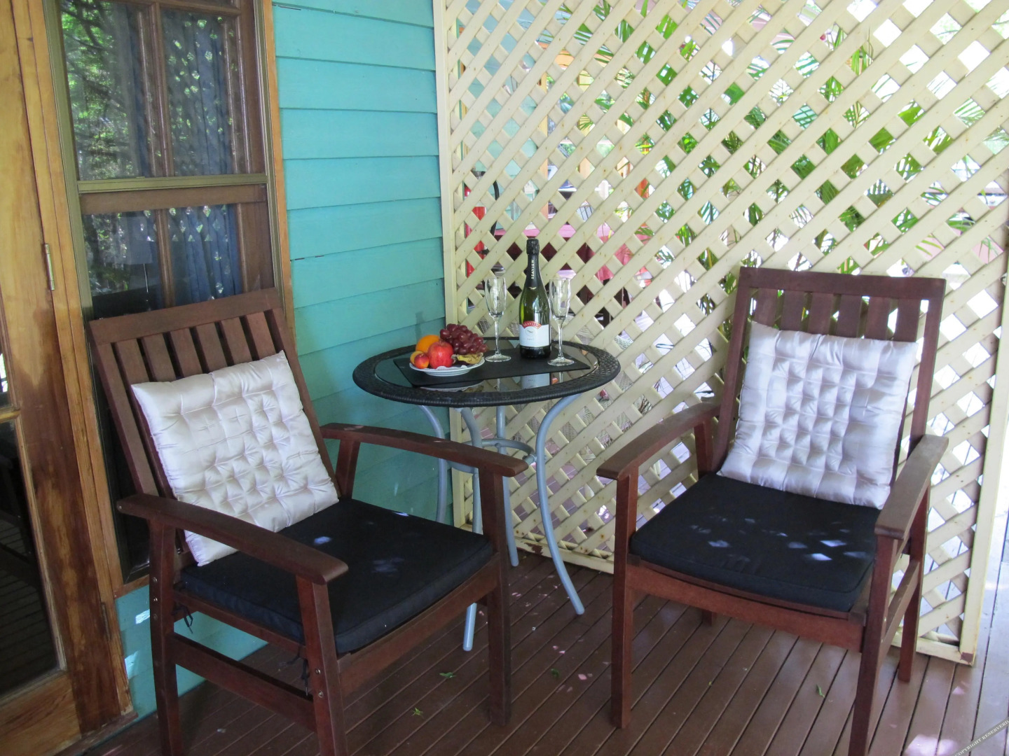 Maz's Tamborine Mountain Accommodation