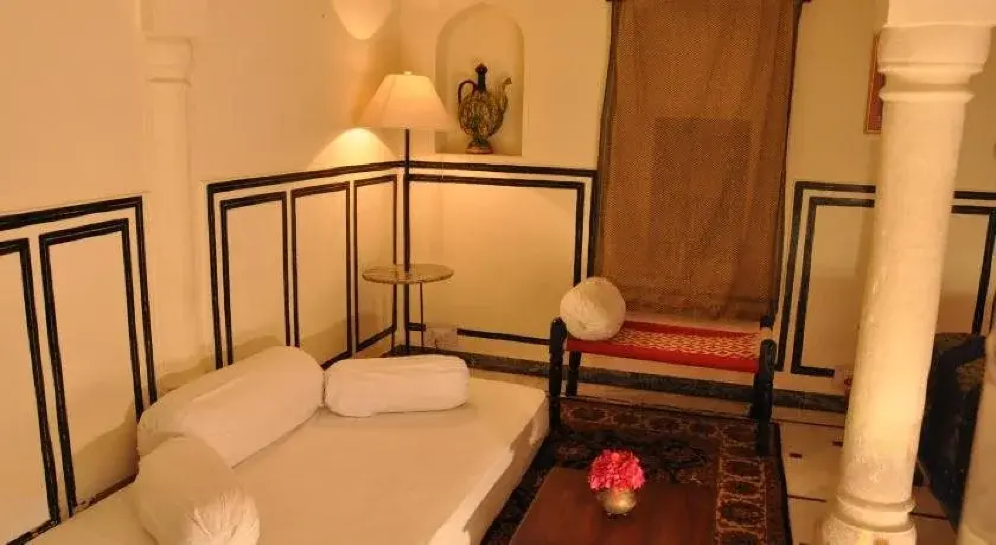 Hotel Chobdar Haveli