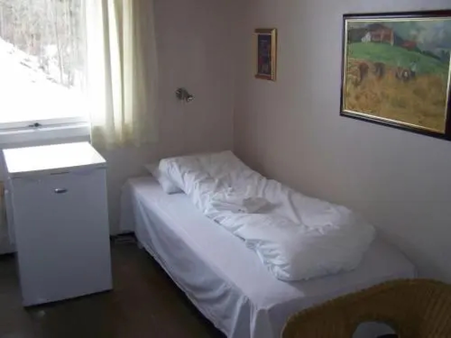 Froland Vandrerhjem/Eikely Senter