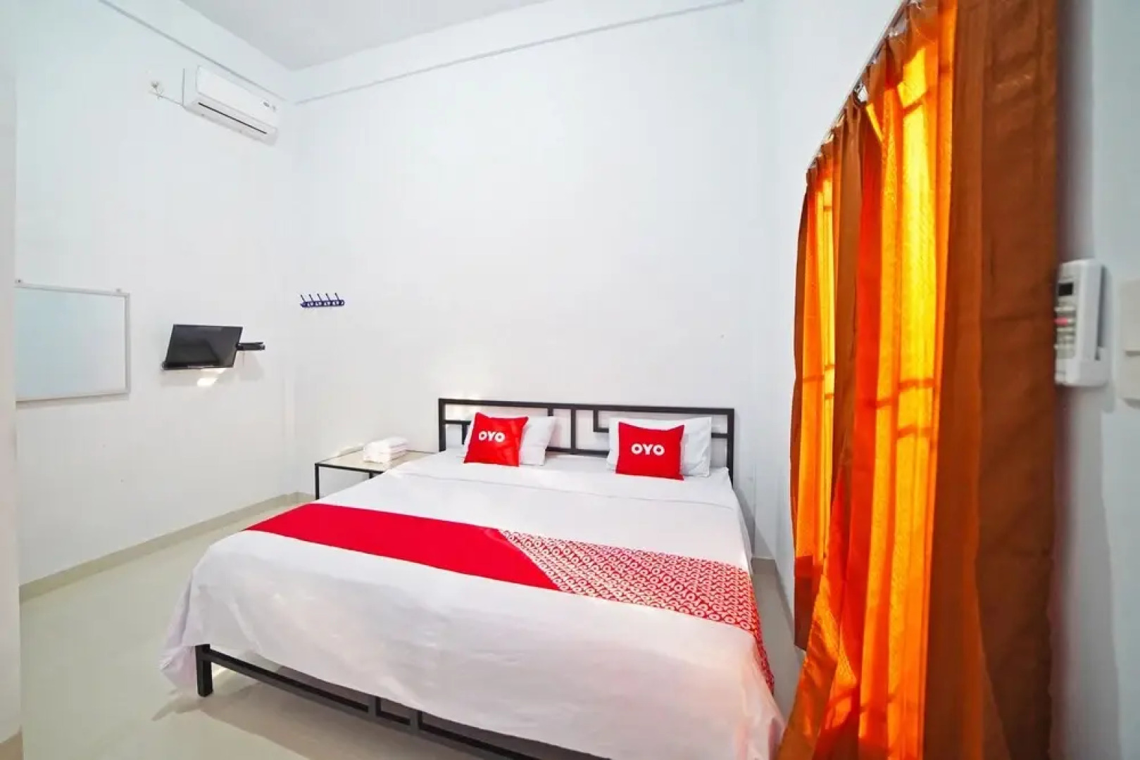 OYO 90618 Hanania House Syariah